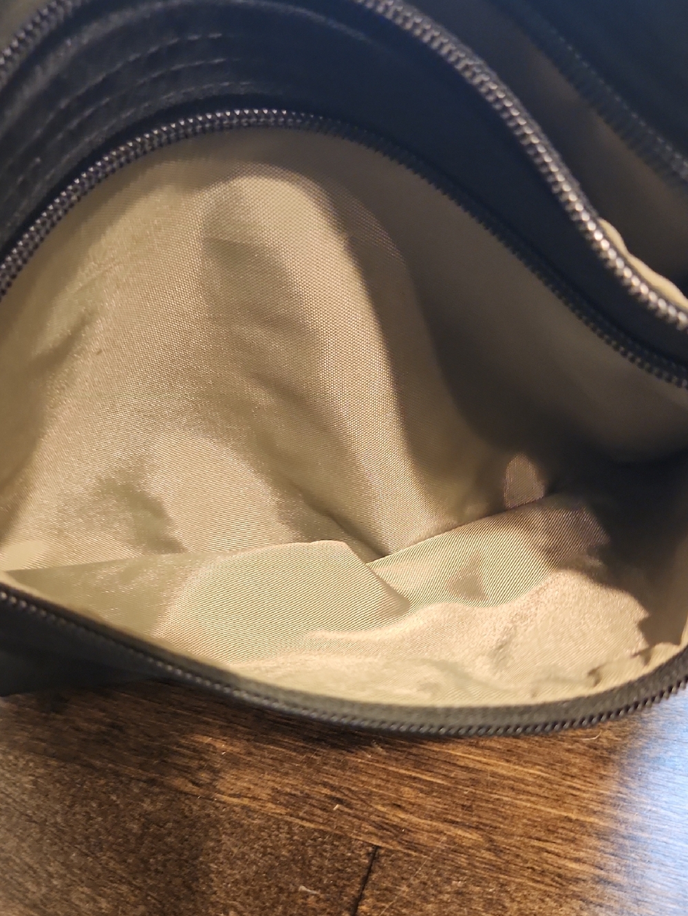 Baggallini Basic Black Crossbody Shoulder Bag - Modern Pocket Bag? - Picture 13 of 13